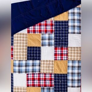 Full/Queen reversible quilt